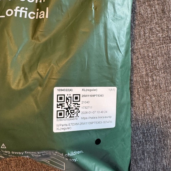 NWT- Comfort Travel Essentials Sweatpants Berry size XL - Picture 5 of 5